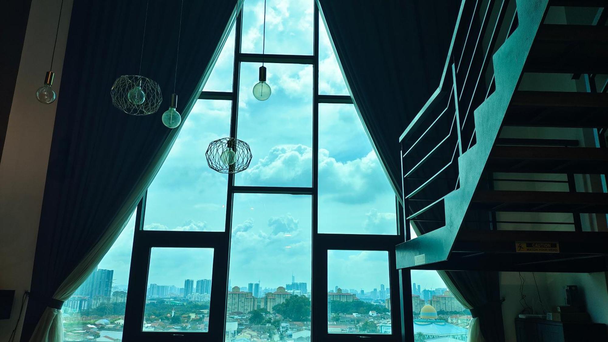 Apartment Luxury Duplex 4 Pax Netflix Wifi Selayang Kl